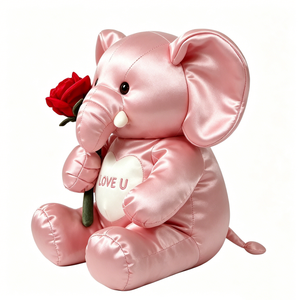 Elefante de Peluche Personalizado en Satén Rosa Brillante y Sedoso, con Rosa Roja, Corazón Blanco Bordado con la Frase LOVE U, Elefante Sentado de Peluche - Product Image 2