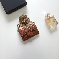 Dompet Kartu Desainer Fashion untuk Wanita & Pria, Dompet Koin Mini & Kantong Paspor Merek Mewah dengan Tempat Kartu Kredit