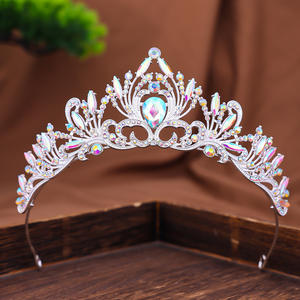 Corona de Pastel de Princesa con Cristales de Plata y Diamantes de Imitación, Tiaras de Boda, Diadema de Moda <span class=keywords><strong>para</strong></span> Fiesta de Cumpleaños, Regalo <span class=keywords><strong>para</strong></span> Damas de Honor - Product Image 1
