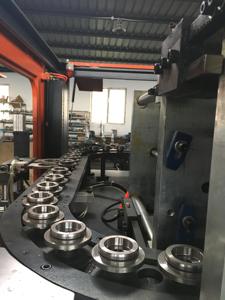 Tay tự động cho ăn nhựa PET Jar Máy làm - Product Image 5