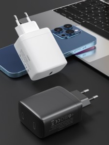 Nulike PD 67W USB-A ชาร์จเร็ว + อะแดปเตอร์ Type-C กับวัสดุ GAN เป็นมิตรกับสิ่งแวดล้อมสำหรับ <span class=keywords><strong>ipados</strong></span> 11-14 X PRO MAX - Product Image 6