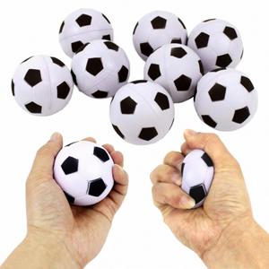 Pelota de Fútbol de PU Ecológica de 63 mm de Diámetro con Logotipo Personalizado, Juguete Antiestrés Suave para Regalos Empresariales - Product Image 1