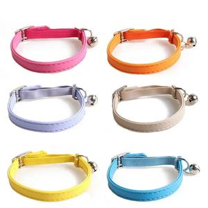 Macaron Color Cat <span class=keywords><strong>Collar</strong></span> Elastisches verstellbares PU-Halsband mit Glocke, süß und leicht für Kätzchen und kleine Hunde - Product Image 1