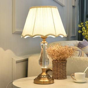 Lámpara de mesa de cristal europea moderna, decoración creativa de cabecera de hierro para dormitorio, sala de estar, Hotel americano, boda, moda - Product Image 5