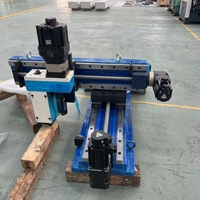 Machine de fraisage linéaire portable pour la surface des rails de laminage d'usine sidérurgique