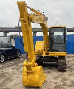 Excavatrice Komatsu PC60 d'occasion, d'origine japonaise, en bon état, mini-excavatrice sur chenilles à vendre - Product Image 2