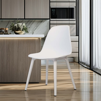 Chaise en plastique au design moderne, légère, meubles en PP de luxe avec dossier simple, tabouret pour la maison, salle à manger décontractée, appartement, salle de sport