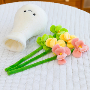 Peluche a Forma di Vaso di Fiori Imbottito in Cotone PP, Bambola a Forma di <span class=keywords><strong>Tulipano</strong></span> e Giglio, Decorazione per Vasi di Fiori, Ornamento da Scrivania, Vendita all'Ingrosso e al Dettaglio - Product Image 4