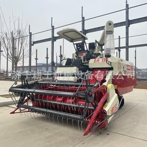 Moissonneuse-batteuse sur chenilles Wode 125Hp pour la récolte du blé et du riz, haute productivité - Product Image 3