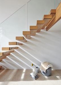 <span class=keywords><strong>Escalier</strong></span> droit <span class=keywords><strong>Escalier</strong></span> en porte-à-faux avec garde-corps en verre <span class=keywords><strong>Escalier</strong></span> flottant en bois massif - Product Image 3