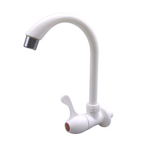 Grifo de Agua de Alta Calidad para Lavabo de Cocina, Montado en la Pared, Blanco, de Plástico, de 1/2 Pulgada - Product Image 1