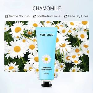 Ensemble de crèmes pour les mains nourrissantes et hydratantes biologiques à label privé avec parfum floral 30g mini pour adultes à label privé - Product Image 6
