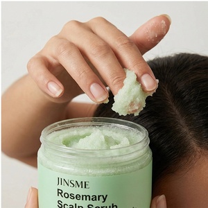 สครับขจัดรังแคโรสแมรี่สูตร OEM เกลือทะเลธรรมชาติ ทำความสะอาดหนังศีรษะอย่างล้ำลึก 250 กรัม ผลิตภัณฑ์ดูแลเส้นผม สูตรกรดอะมิโน 2-IN-1 - Product Image 2