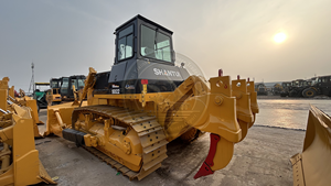 Bulldozer Shantui SD22 d'occasion, bien entretenu, faible nombre d'heures, chenilles robustes, idéal pour la construction routière et les travaux en carrière - Product Image 4