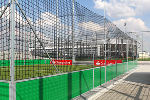 Terrain de <span class=keywords><strong>football</strong></span> 5v5 avec <span class=keywords><strong>cage</strong></span>, terrain de <span class=keywords><strong>football</strong></span> portable avec <span class=keywords><strong>cage</strong></span>, <span class=keywords><strong>mini</strong></span>-terrain de <span class=keywords><strong>football</strong></span> amovible pour les écoles et les clubs - Product Image 4
