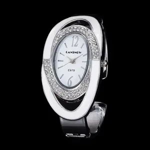 นาฬิกาข้อมือสุดสร้างสรรค์สำหรับผู้หญิง,นาฬิกาควอตซ์ประดับพลอยเทียมหน้าปัดรูปไข่นาฬิกาข้อมืออะนาล็อกทำจากโลหะทั้งเรือนเป็นของขวัญ Montre Femme สำหรับผู้หญิง