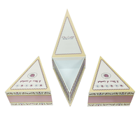 Boîte d'emballage de bijoux écologique et biodégradable avec insert en éponge, impression bronzée, fermeture magnétique et poignée pour montres et cadeaux
