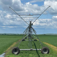 Système d'irrigation de ferme à pivot central fixe de style vallée 60HA Nouveaux composants de noyau de moteur et de boîte de vitesses en métal