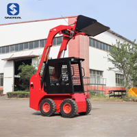 Sinoreal Kubota Diesel Mini Loader Roda Empat Sistem Geser Daya Tinggi Beban Terukur 380KG Kapasitas Bucket 0.2m Garansi 1 Tahun
