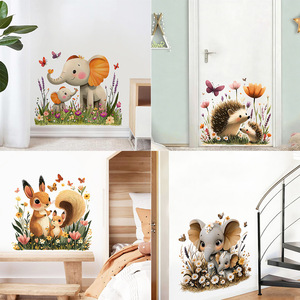 Autocollants muraux en forme d'arbre pour chambre d'enfant - Vinyle imperméable, adorables autocollants en aquarelle d'éléphant, de cerf, de chaton et d'hérisson pour la décoration de la chambre d'enfant - Product Image 2