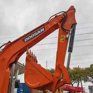 Miniexcavadoras hidráulicas sobre orugas Doosan DX55 DX60 usadas más vendidas, componentes de motor de 5 toneladas Cat, núcleo de caja de cambios de bomba de origen coreano - Product Image 6