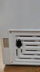 <span class=keywords><strong>Réfrigérateur</strong></span> <span class=keywords><strong>congélateur</strong></span> solaire à énergie solaire avec batterie DC, refroidissement rapide, porte unique, ouverture par le haut, 100L, 12V, 24V - Product Image 3