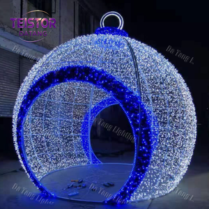 Arco de Bolas Navideñas LED Gigante para Centros Comerciales, Exhibición de Fotos Navideñas - Product Image 5