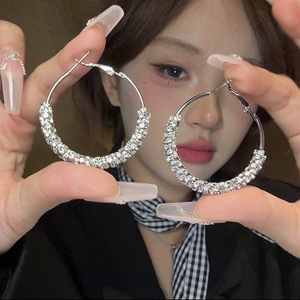 <span class=keywords><strong>Orecchini</strong></span> a Cerchio <span class=keywords><strong>Grandi</strong></span> in <span class=keywords><strong>Argento</strong></span> 925 da Donna, Lusso e Alta Gamma, Moda Quotidiana con Diamanti Scintillanti - Product Image 1