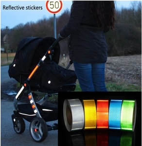 Cinta Adhesiva Impermeable CEC104R con Puntos Reflectantes C2, Cinta Reflectante DOT-2 - Product Image 5