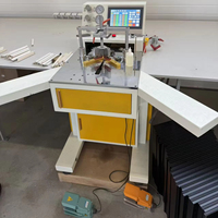 Machine d'assemblage automatique CNC de haute qualité pour cadres photo et miroirs, machine de découpe d'angles et de pose de clous pour cadres photo