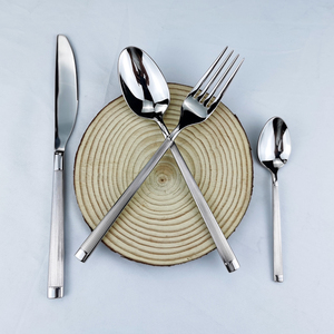 Tnt nhà máy nhà hàng Bộ đồ ăn bán buôn 18-10 thiết lập dao kéo Cổ Điển Sọc 304 thép không gỉ dao kéo - Product Image 4