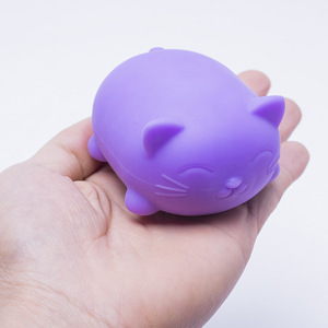 Nuevo lindo gato de tofu de dibujos animados juguete para apretar para niños elástico sensorial alivio del estrés broma novedad vendedor ambulante juguete - Product Image 4