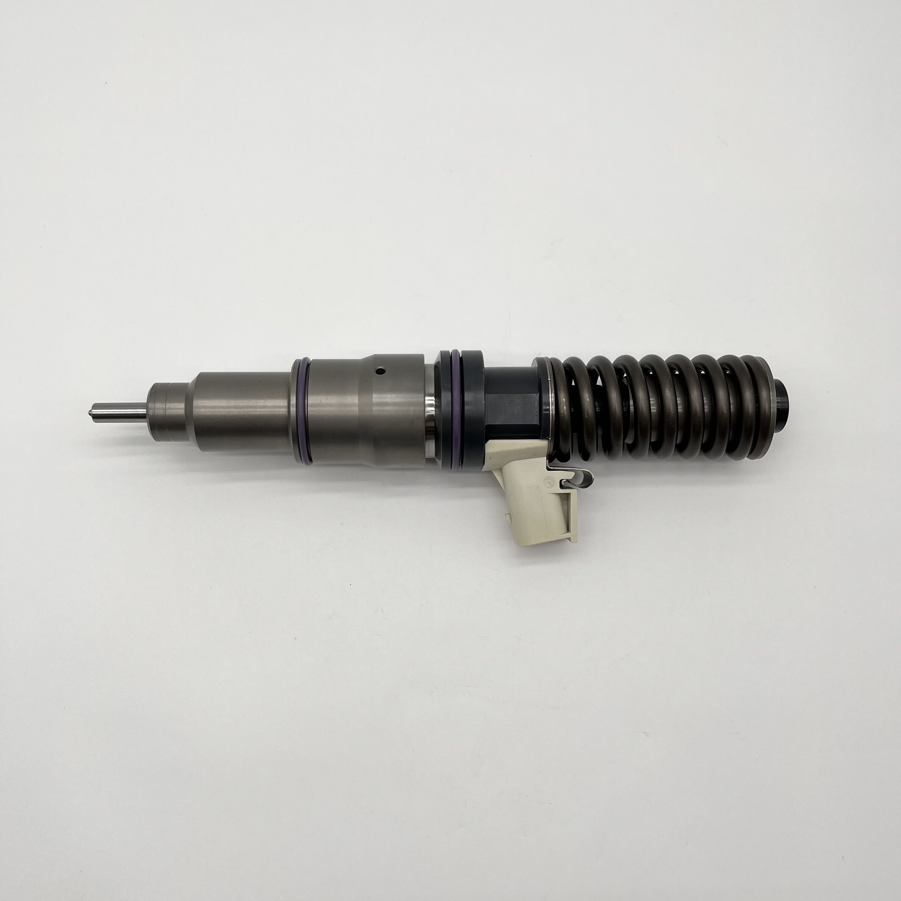 diesel fuel injector nozzle 85013228 BEBE4J00001 for VOLVO MD11 common rail injector 85013228 BEBE4J00001 BEBE4J0100 BEBE4N01001