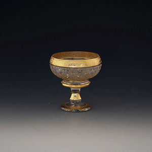 Inciso antico piccolo di <span class=keywords><strong>vetro</strong></span> dorato decpr ciotola di frutta con il basamento - Product Image 1