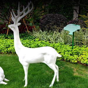 Escultura de Ciervo de Fibra de Vidrio con Diseño Abstracto de Animal, Reclinado, 550x250x500mm, Decoración para Oficina, Regalo de Inauguración, Muebles de Exterior - Product Image 3