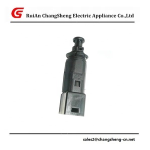 Nuevo interruptor de luz de freno para <span class=keywords><strong>Renault</strong></span> <span class=keywords><strong>Logan</strong></span> 7700414986 9160984 - Product Image 1