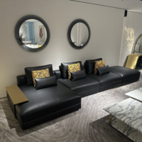 Salon carré étage luxe et élégant, canapé d'angle modulaire en cuir de luxe italien léger et moderne canapé en bloc de tofu pleine grandeur