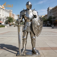 Sculpture de chevalier médiéval européen en armure de samouraï, statue d'extérieur, art artisanal en acier inoxydable pour collectionneurs, par D&Z Art Group