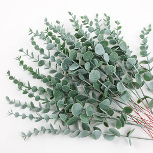 Feuilles d'eucalyptus artificielles à tige unique pour la décoration florale de la maison et des mariages, aménagement de l'agencement, verdure en gros - Product Image 6