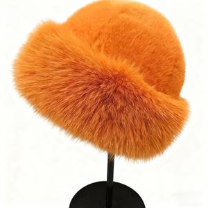 Chapeau en tricot en fausse fourrure de lapin pour femmes, <span class=keywords><strong>pompon</strong></span> amovible en fourrure de lapin, vente en gros pour un usage décontracté en hiver, tissu en terry - Product Image 6