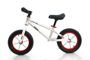 Vélo d'équilibre <span class=keywords><strong>pour</strong></span> enfants en aluminium avec revêtement en cuir écologique, stable, haute élasticité, color-block, pneus de 12 pouces, <span class=keywords><strong>pour</strong></span> 2-7 ans - Product Image 3