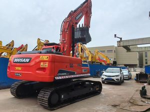 Excavadora hidráulica de cadenas Doosan DX225 de segunda mano, excavadora usada de tamaño mediano para canteras y construcción de carreteras - Product Image 5