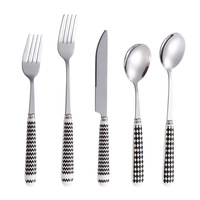 Ensemble de couverts en acier inoxydable avec manche en céramique à motif ondulé noir et blanc, couteau à steak, fourchette, cuillère, pour la maison, l'hôtel, la table