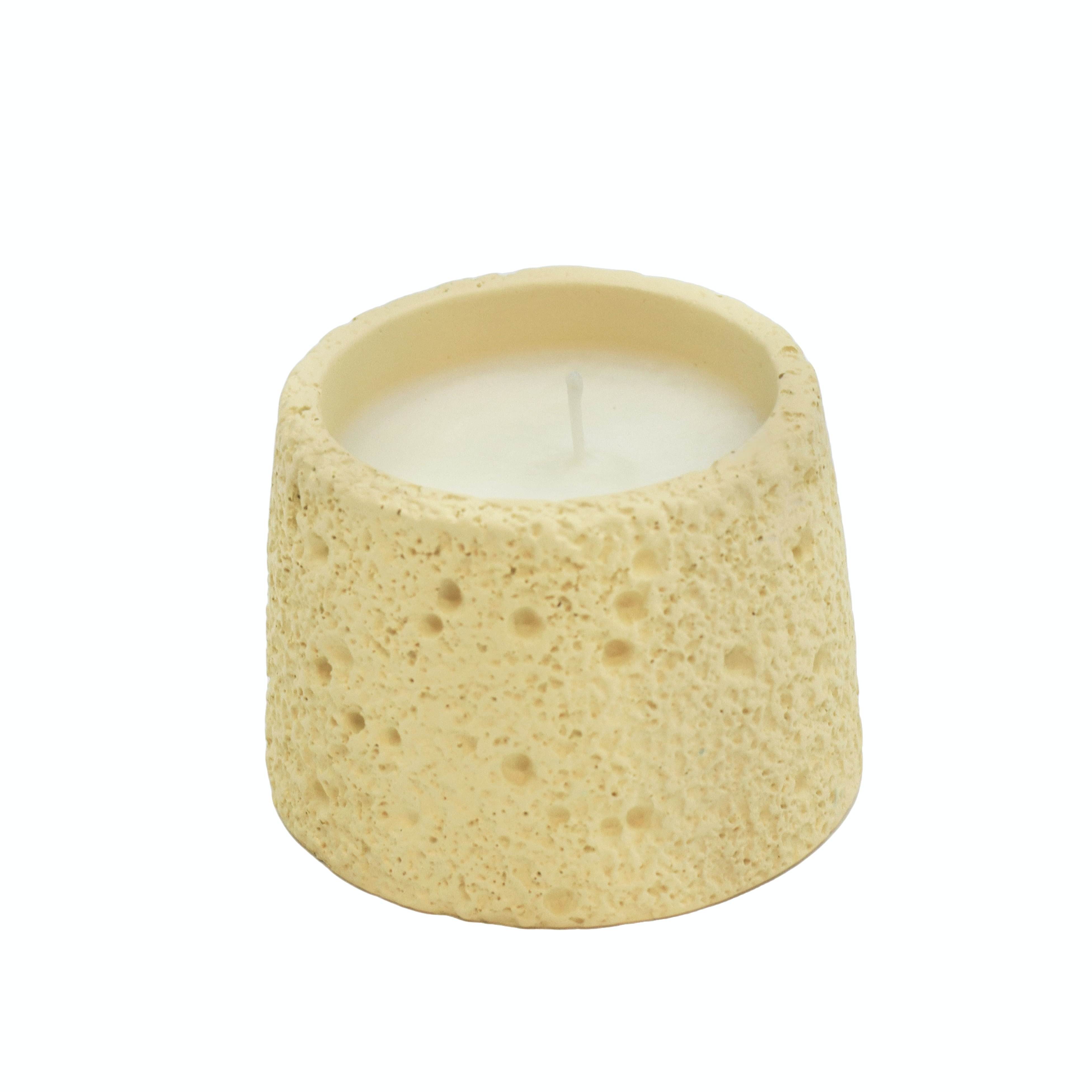 สีเหลือง