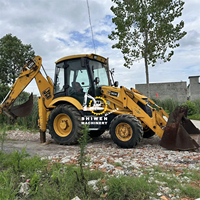 Bon prix JCB 3CX Chargeuses-pelleteuses d'occasion UK heures réduites machines d'occasion JCB 3cx JCB 4cx 4x4 Chargeuses à vendre En stock