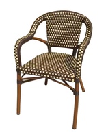 Chaise en rotin PE tressé à la main, légère et moderne, avec structure en aluminium, pour la restauration en plein air, les restaurants, les cafés, les bars, les meubles de patio