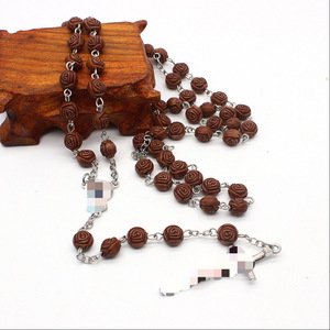 Collier chapelet en perles de bois de rose marron café, forme fleur vintage, chaîne de pull, bijou unisexe, cadeau - Product Image 3