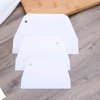 Grattoir à pâte personnalisé XLT Factory, grattoir à bol flexible en plastique pour la cuisson du pain, des gâteaux, du fondant et de la glaçage
