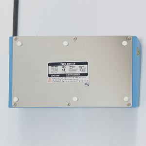 Interruptor de pie doble electroquirúrgico de plástico impermeable IP68 con pedales dobles - Product Image 3