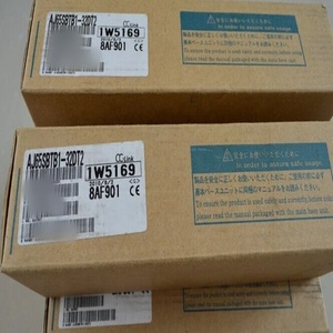 AJ65SBTB1-32DT2 โมดูลควบคุม IO ใหม่เอี่ยม โมดูลควบคุมแบบตั้งโปรแกรมได้ของแท้พร้อมการรับประกันหนึ่งปี - Product Image 1
